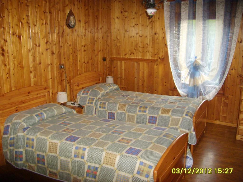 Antico Albergo Sant'Antonio Fonzaso Szoba fotó